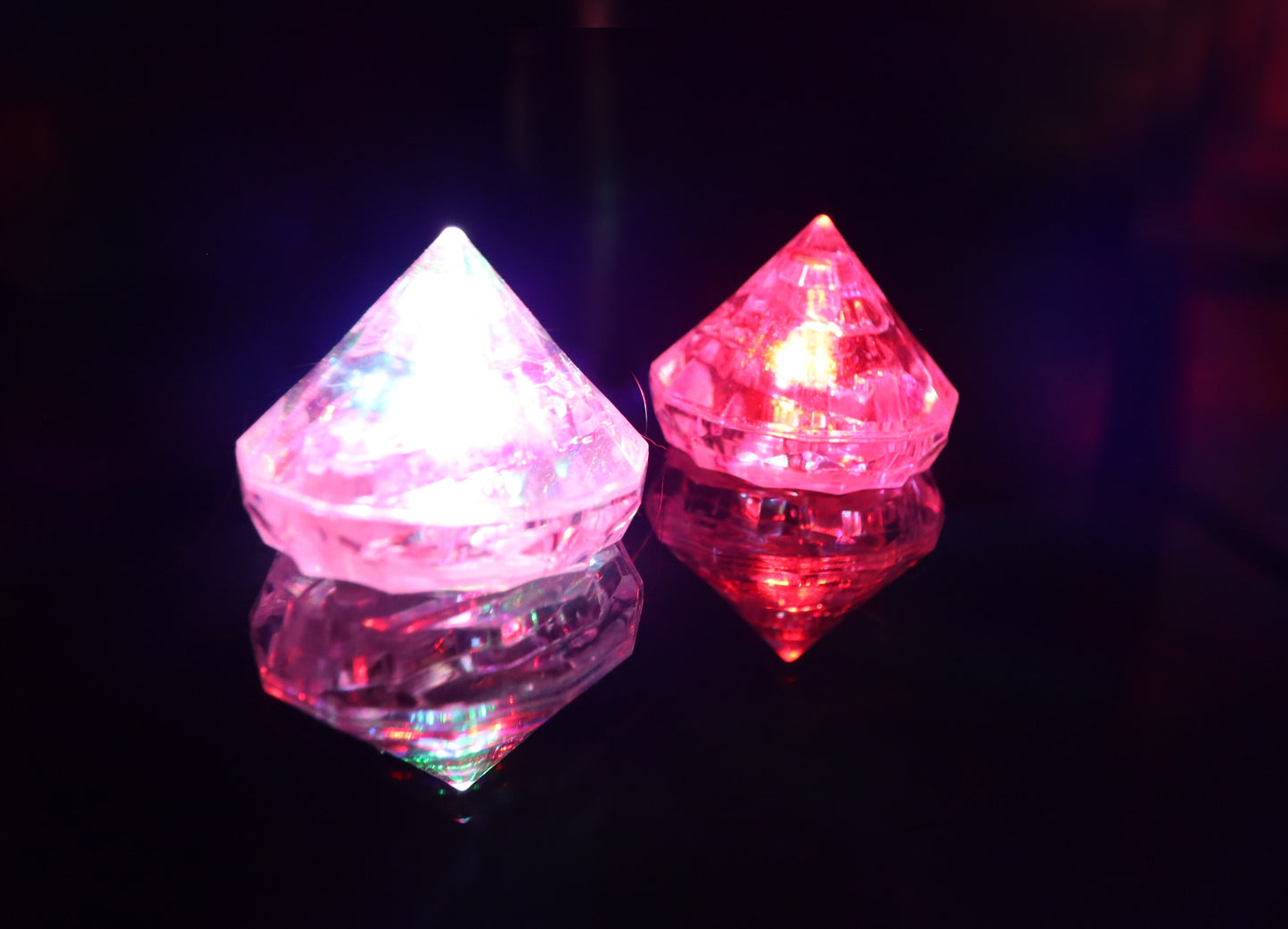 LED Eiswürfel Diamant 12er Pack – Exklusive Party-Dekoration