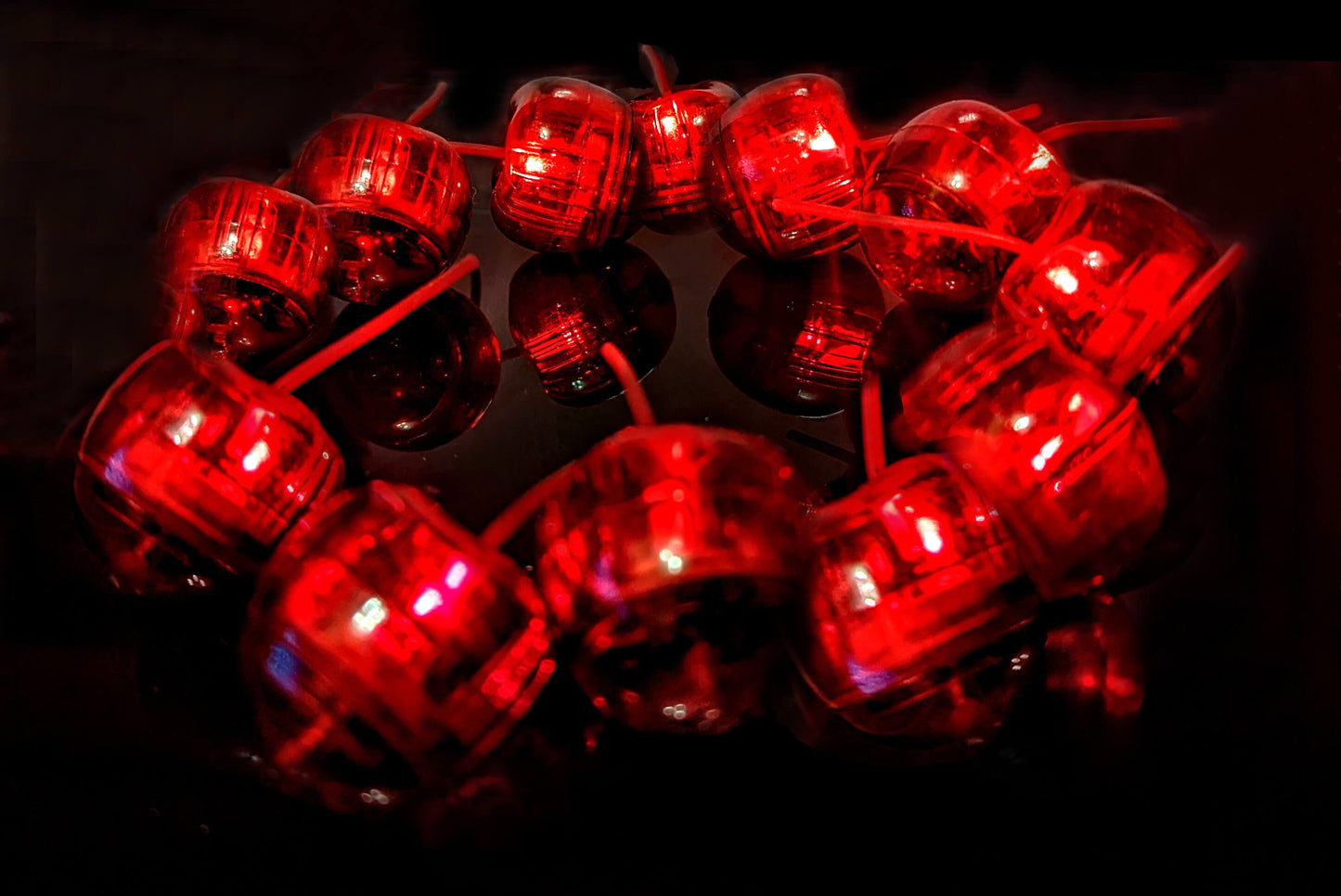 LED Eiswürfel Kirsche 24er Pack – Leuchtende Party-Dekoration