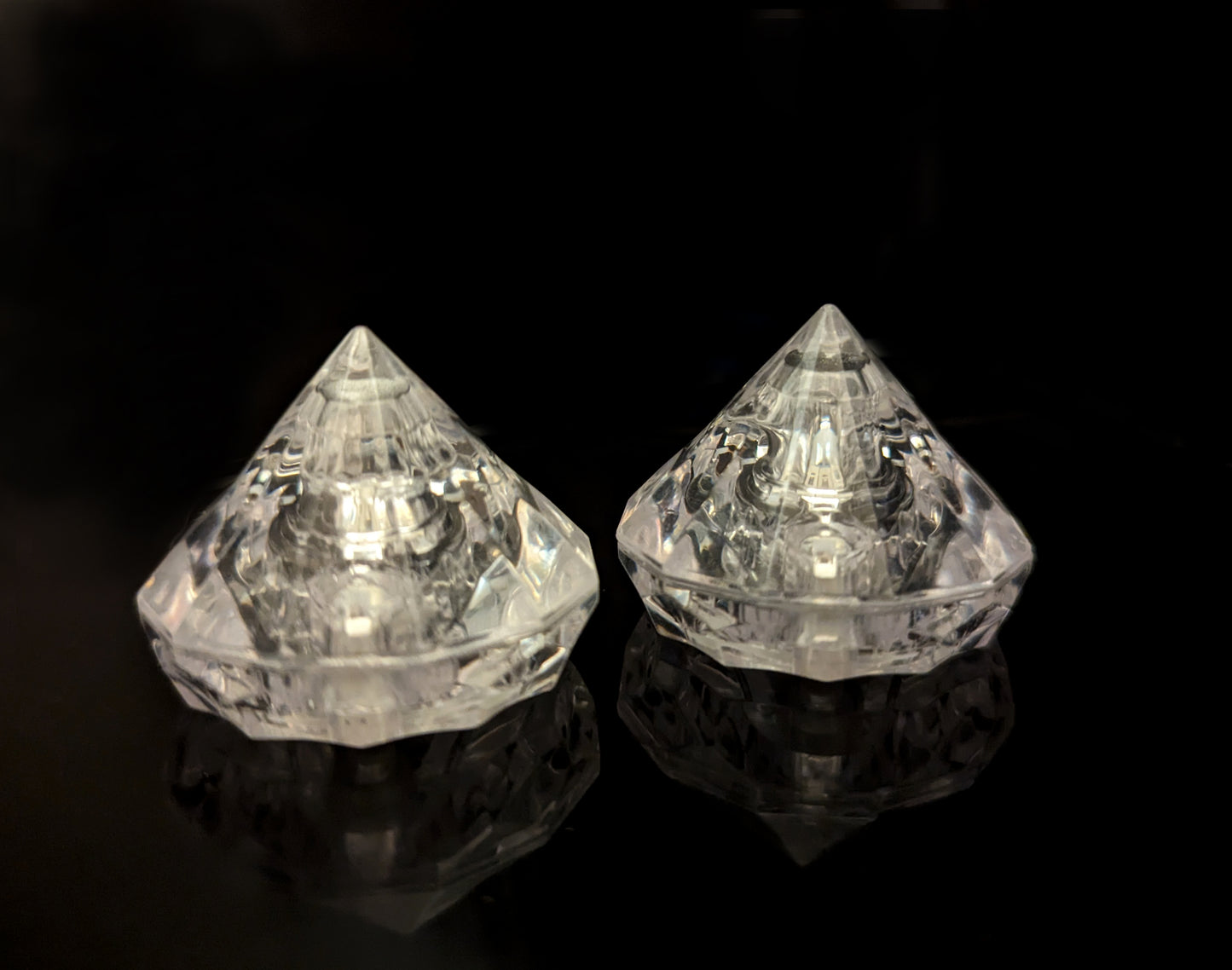 LED Eiswürfel Diamant 12er Pack – Exklusive Party-Dekoration