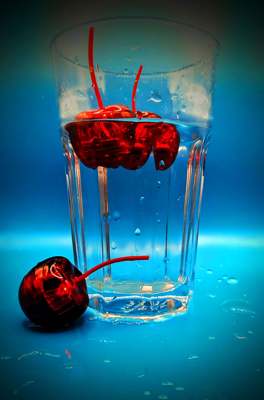 LED Ice Cubes Cherry 72 Pack – Glowing Party Decoration