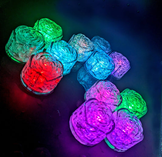 LED Eiswürfel Rose 12er Pack – Romantische Getränkedekoration