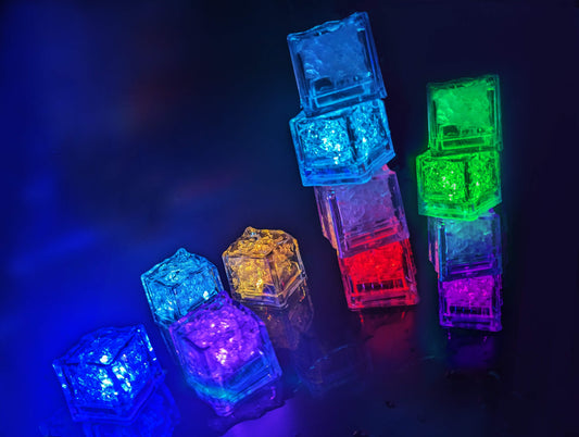 LED Eiswürfel Big Würfel On/Off 12er Pack – Perfekte Party-Dekoration